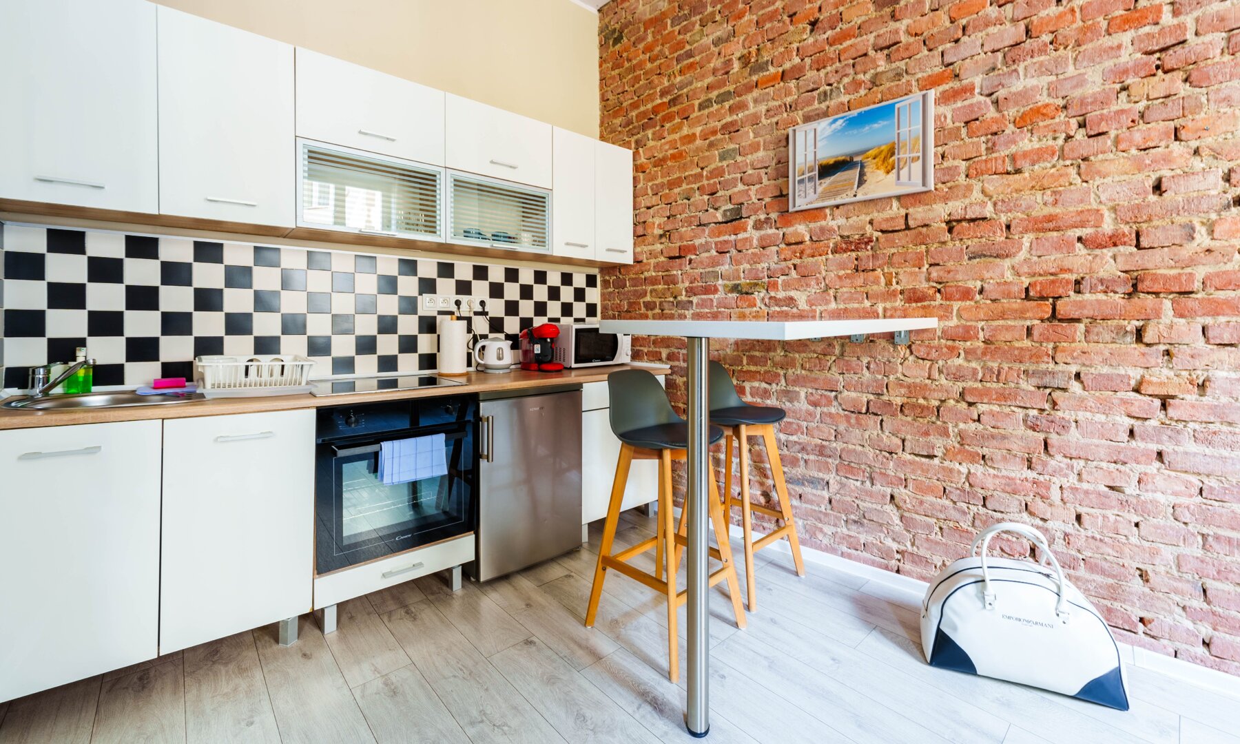 myNEST R8b Apartment